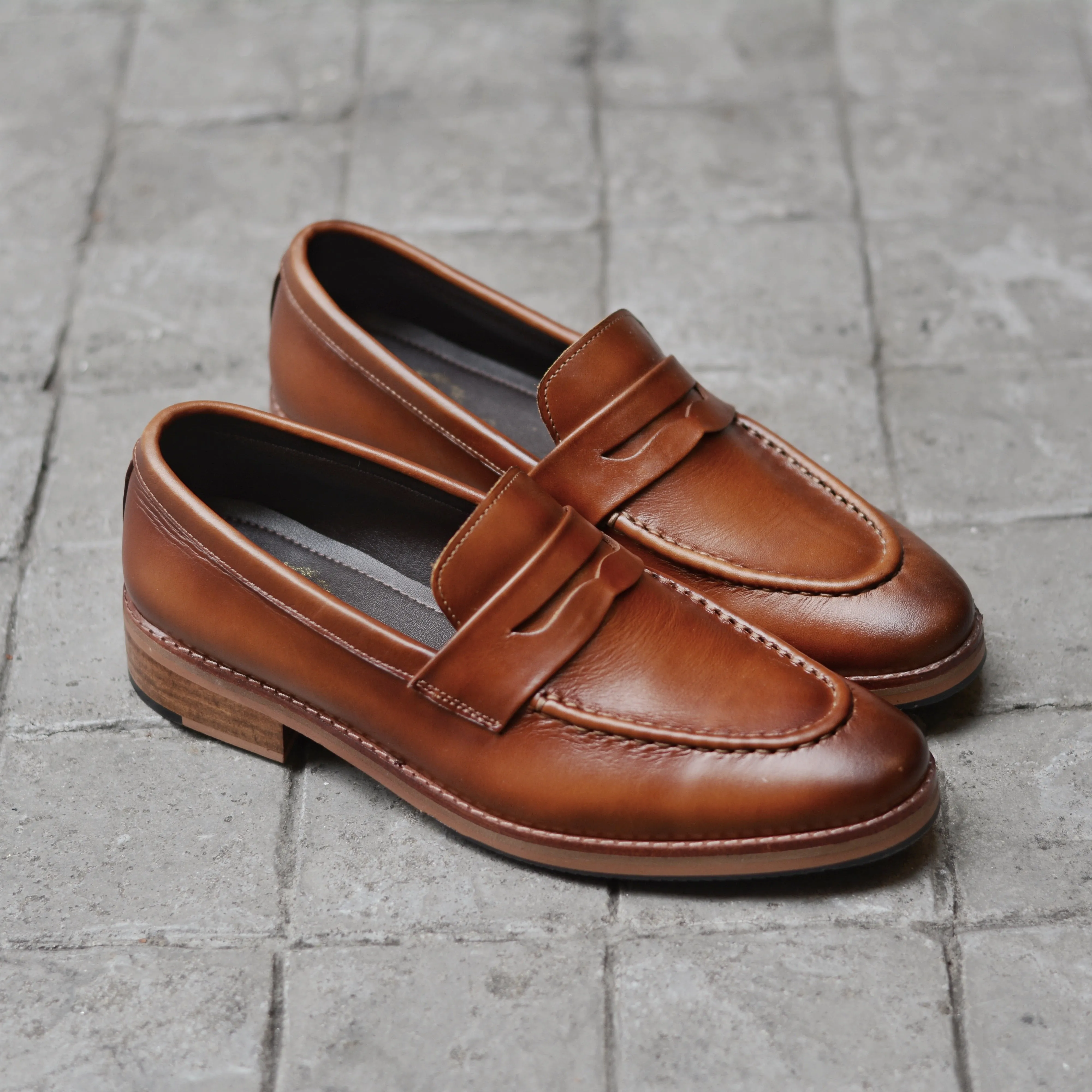 509 Penny Loafer Painted Caramel