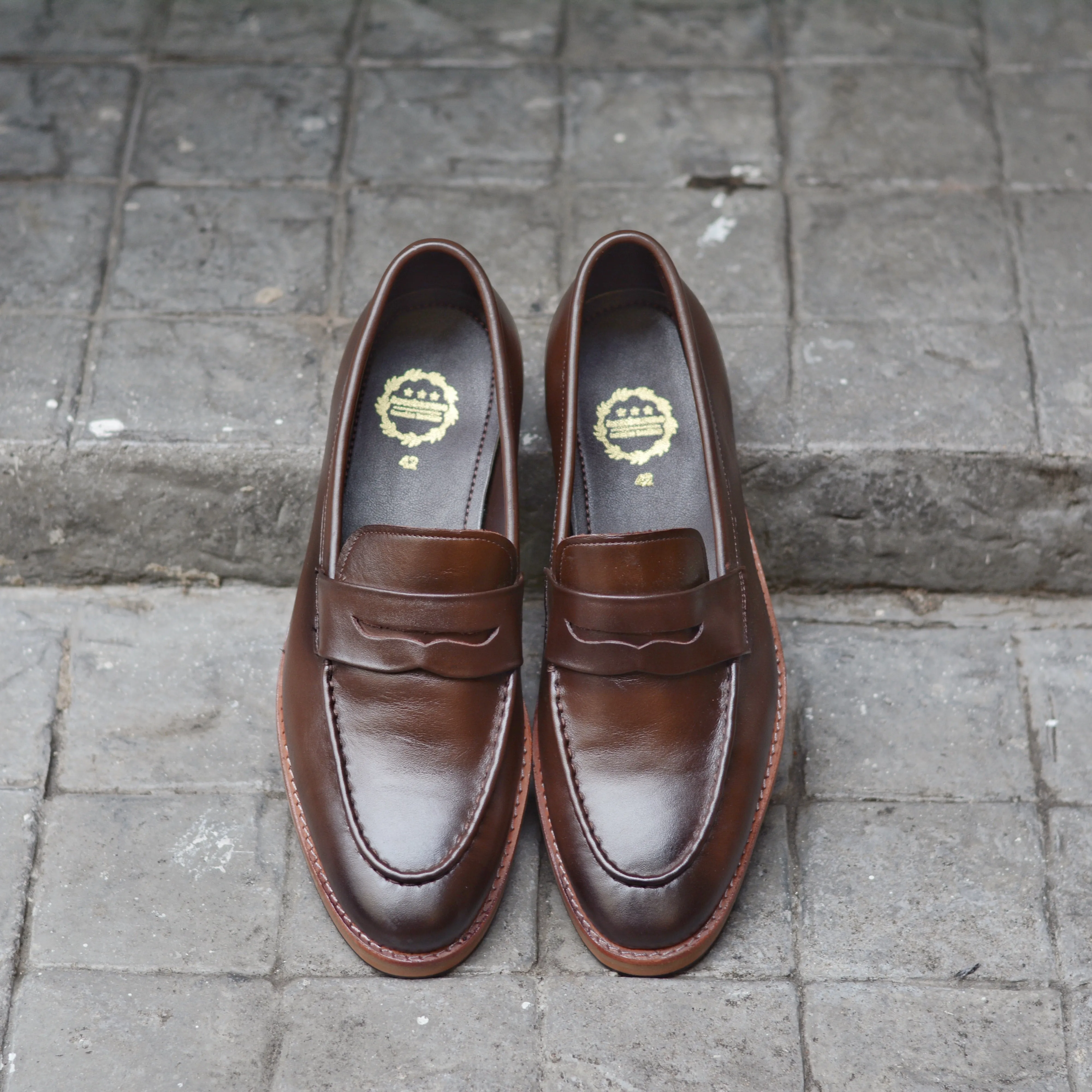 509 Penny Loafer Painted Mocha