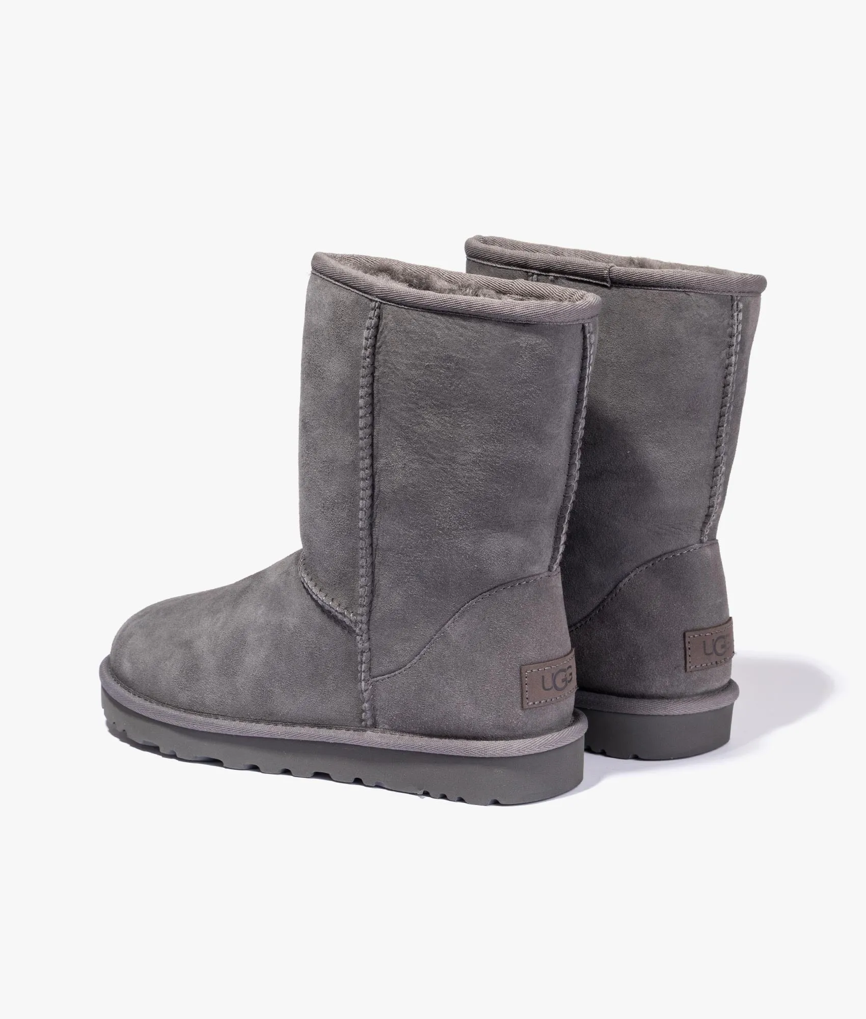 Classic short boot in grey