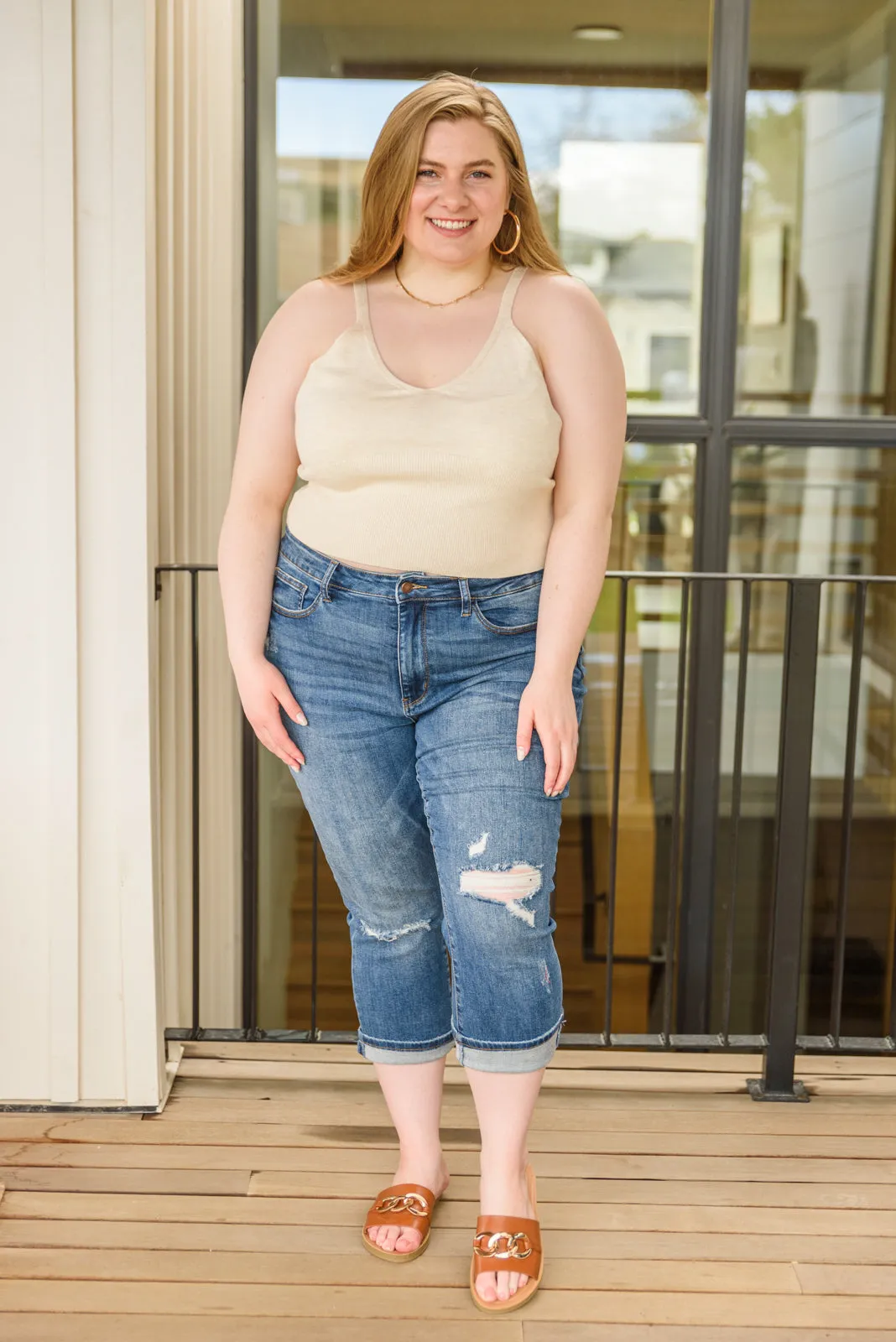 Courtney Mid-Rise Cuffed Capri