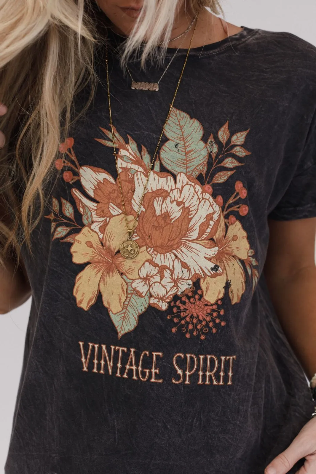 Floral Vintage Spirit Graphic Tee - Charcoal