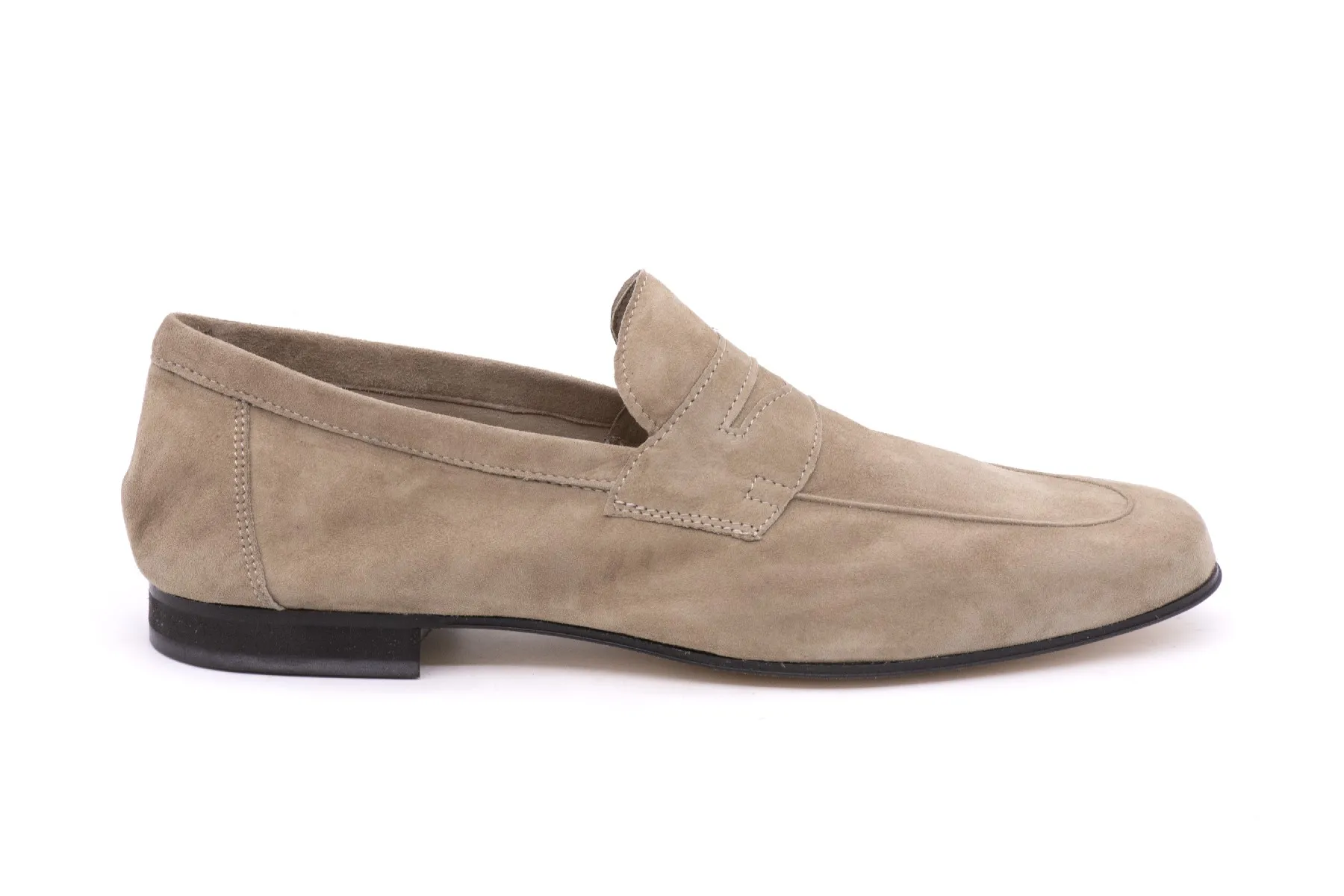 Lightweight loafer