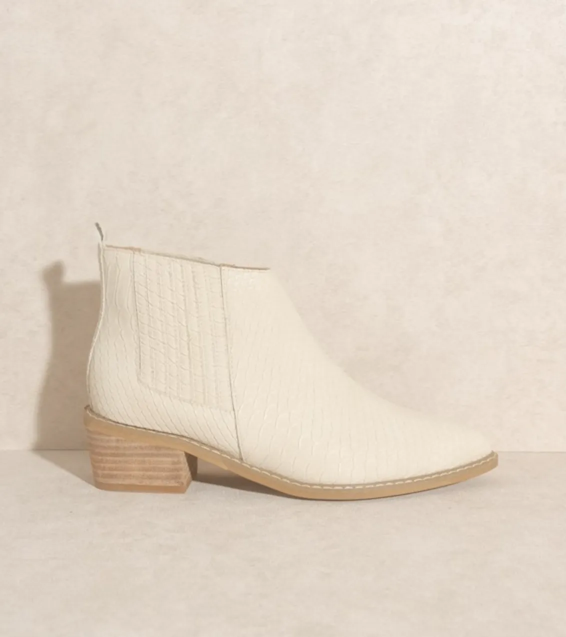 Panelled Chelsea Boots