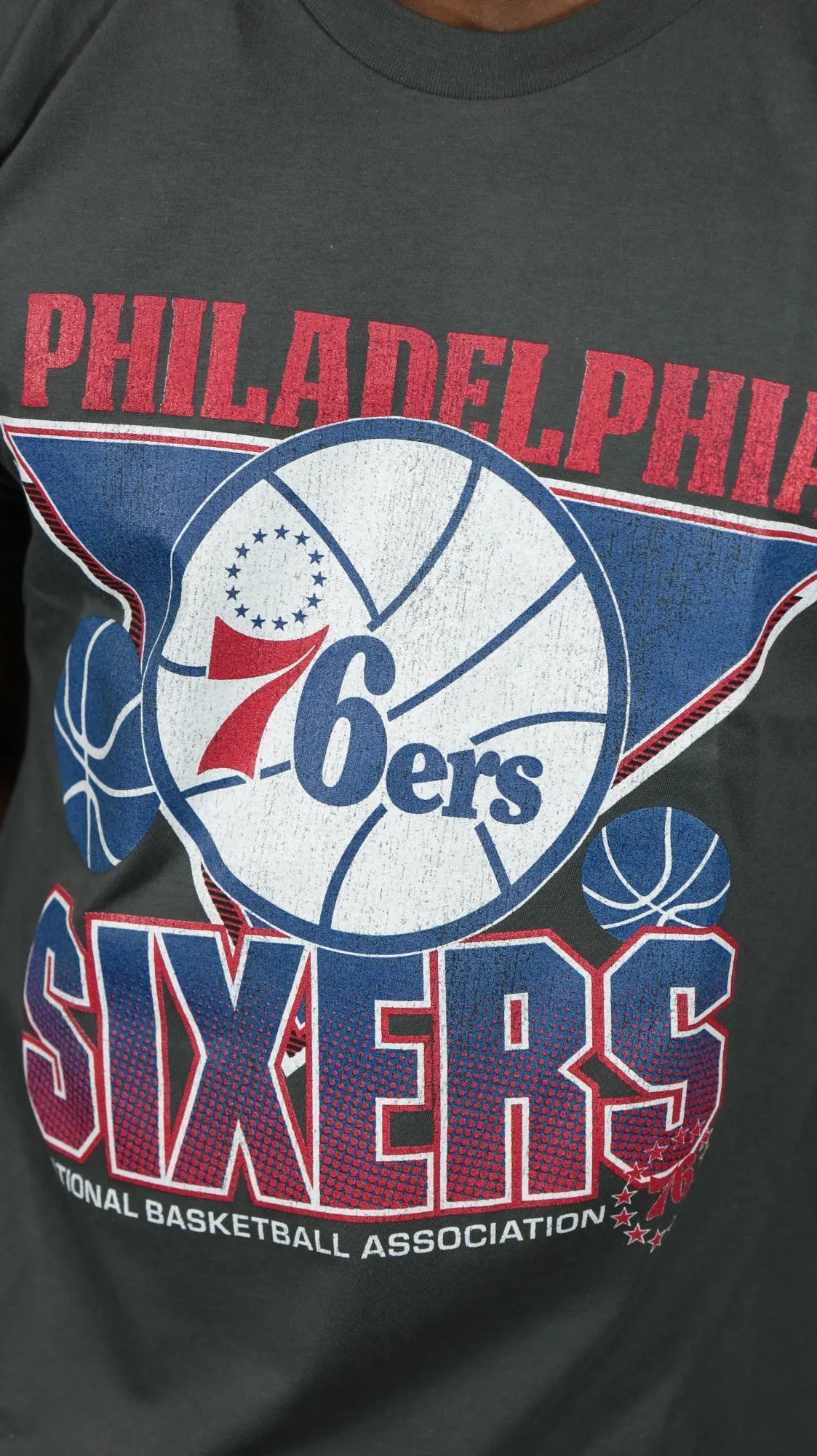 Philadelphia 76ers NBA Hardwood Classics Vintage Cracked Tee | Charcoal Grey T-shirt