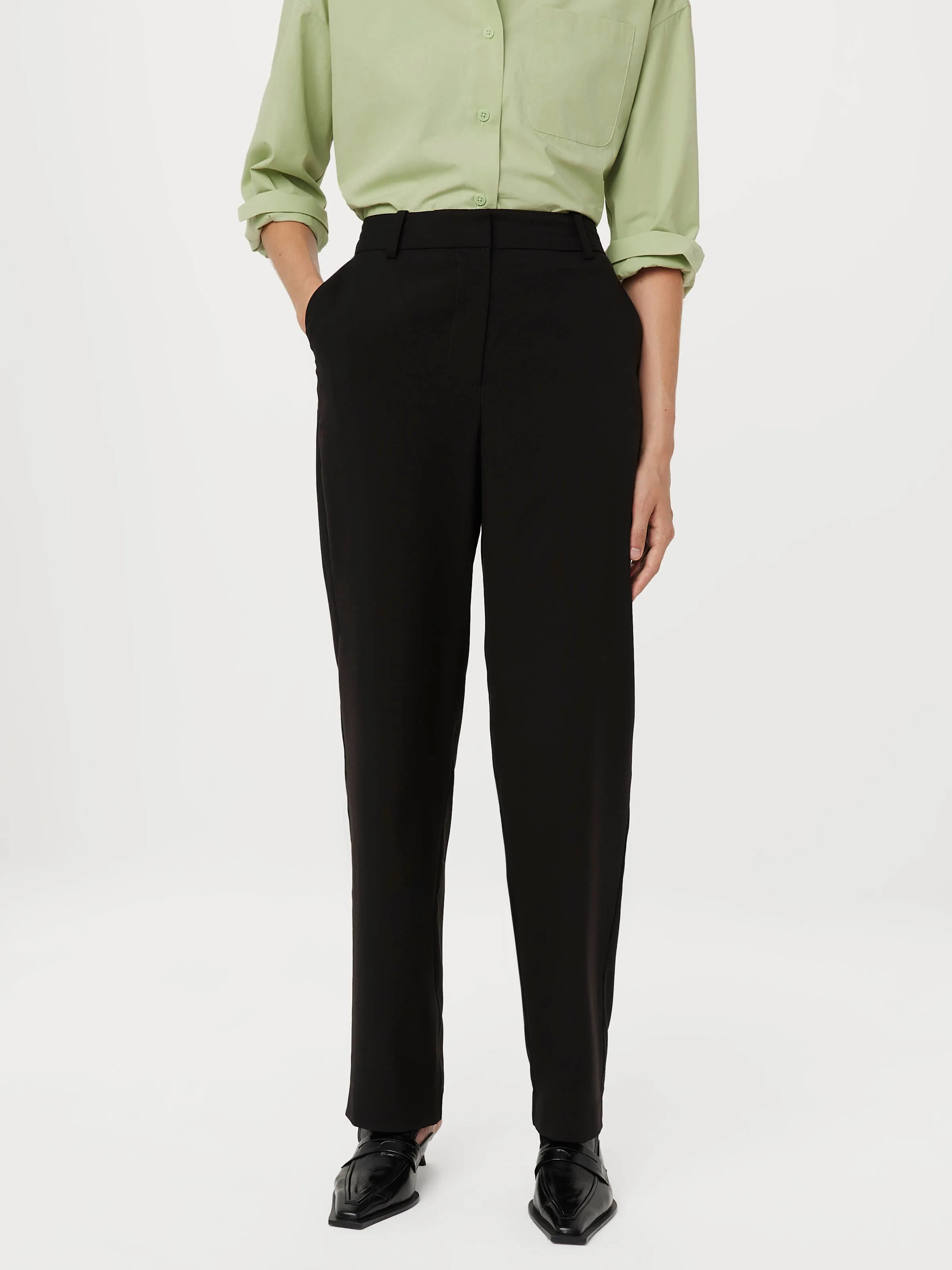 The Jane Straight Pant in Black