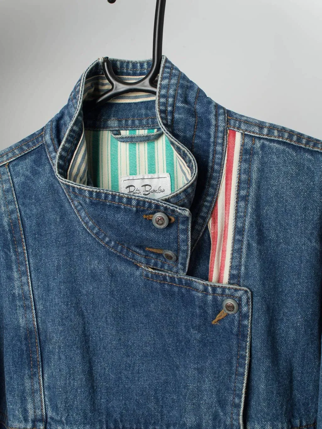 Vintage Betty Barclay denim jacket in  blue with stripe details and front pocket – Large